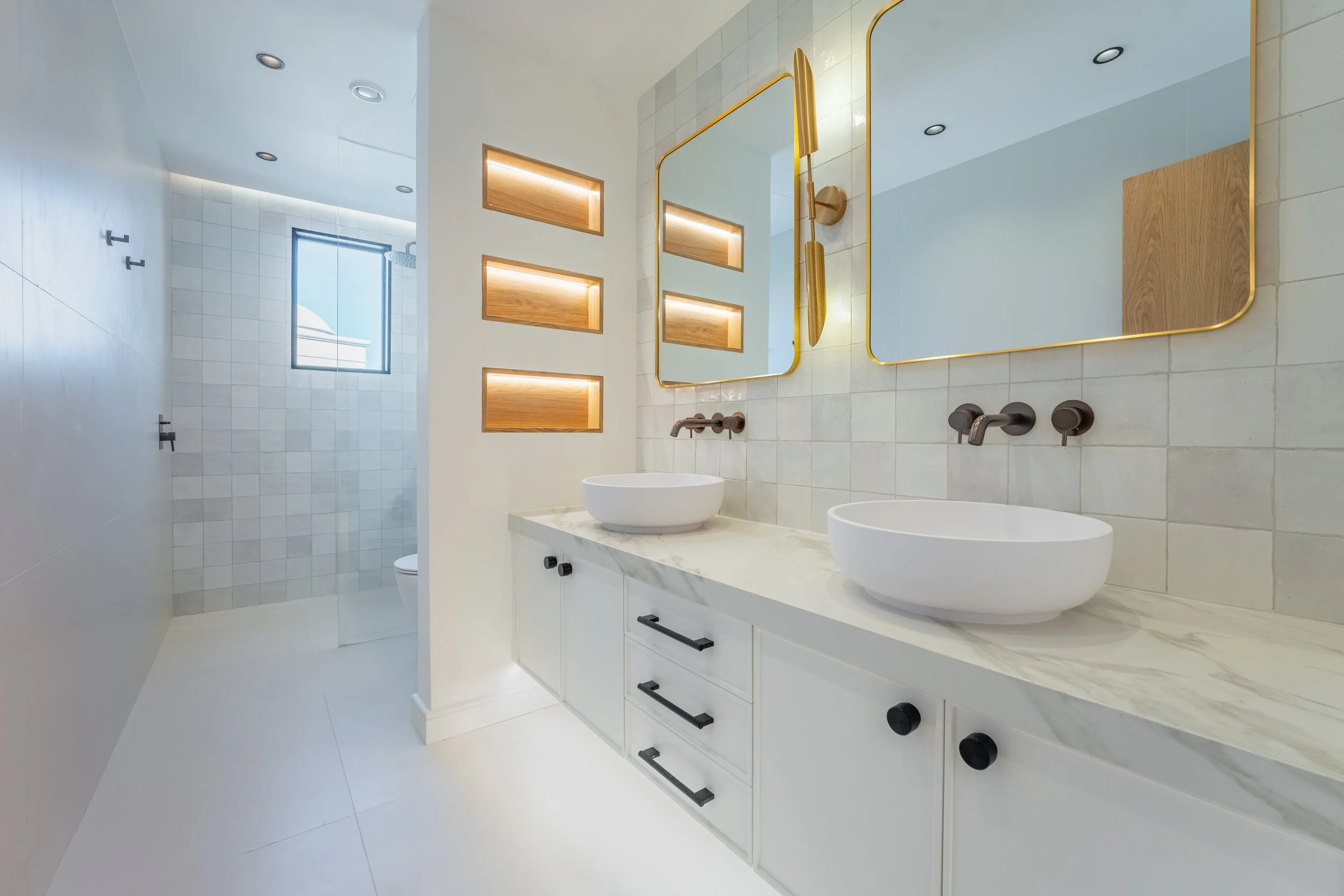 Bathroom Tiling and Repair Downtown